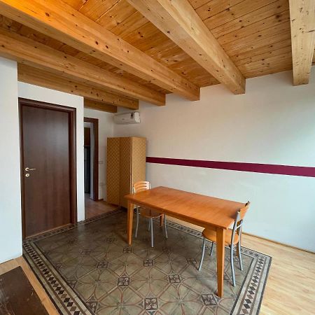Domo Is Solus - Affittacamere - Living Сант-Антиоко Экстерьер фото